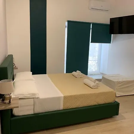 Maison Arena Al Corso לינה וארוחת בוקר 4*